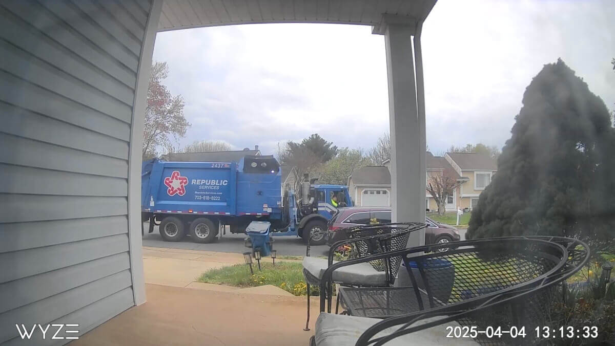 This garbage truck's mechanical hydraulic arms broke our trash bin