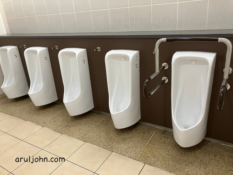 Male urinals in Japan